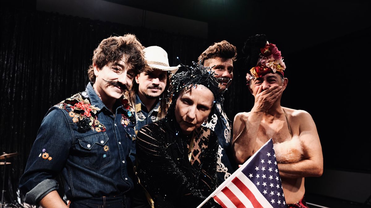 Edith Beale au Reno Sweeney